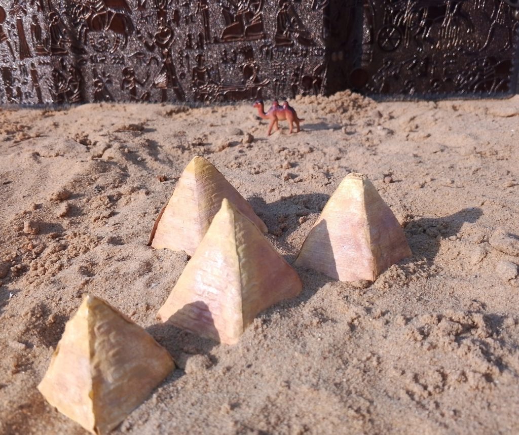 …сквозь время и песок… Пирамиды- шедевры мировой архитектуры